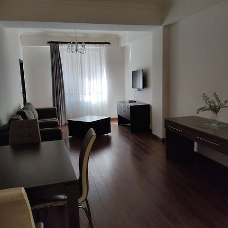 California Boutique Hotel Ереван Экстерьер фото