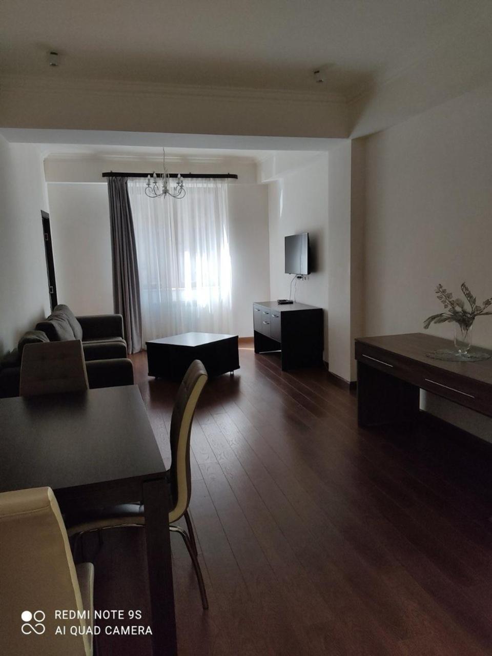 California Boutique Hotel Ереван Экстерьер фото