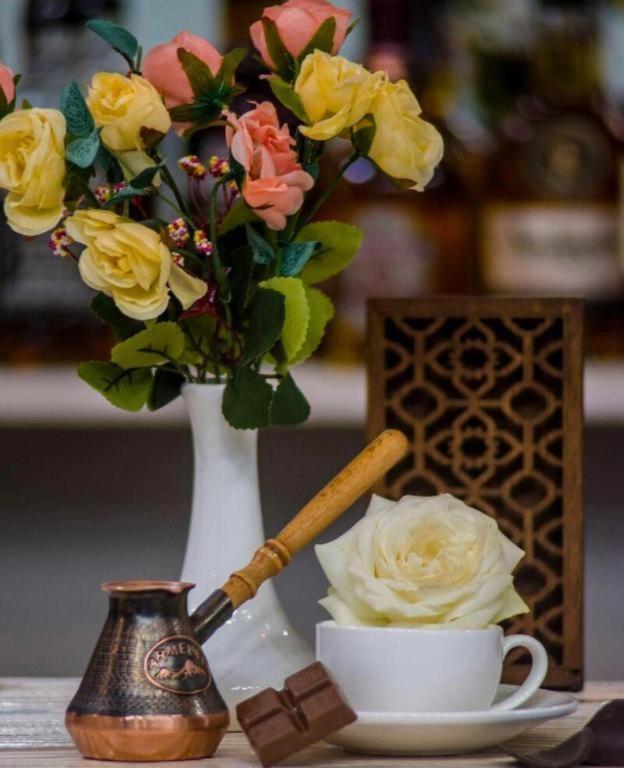 California Boutique Hotel Ереван Экстерьер фото